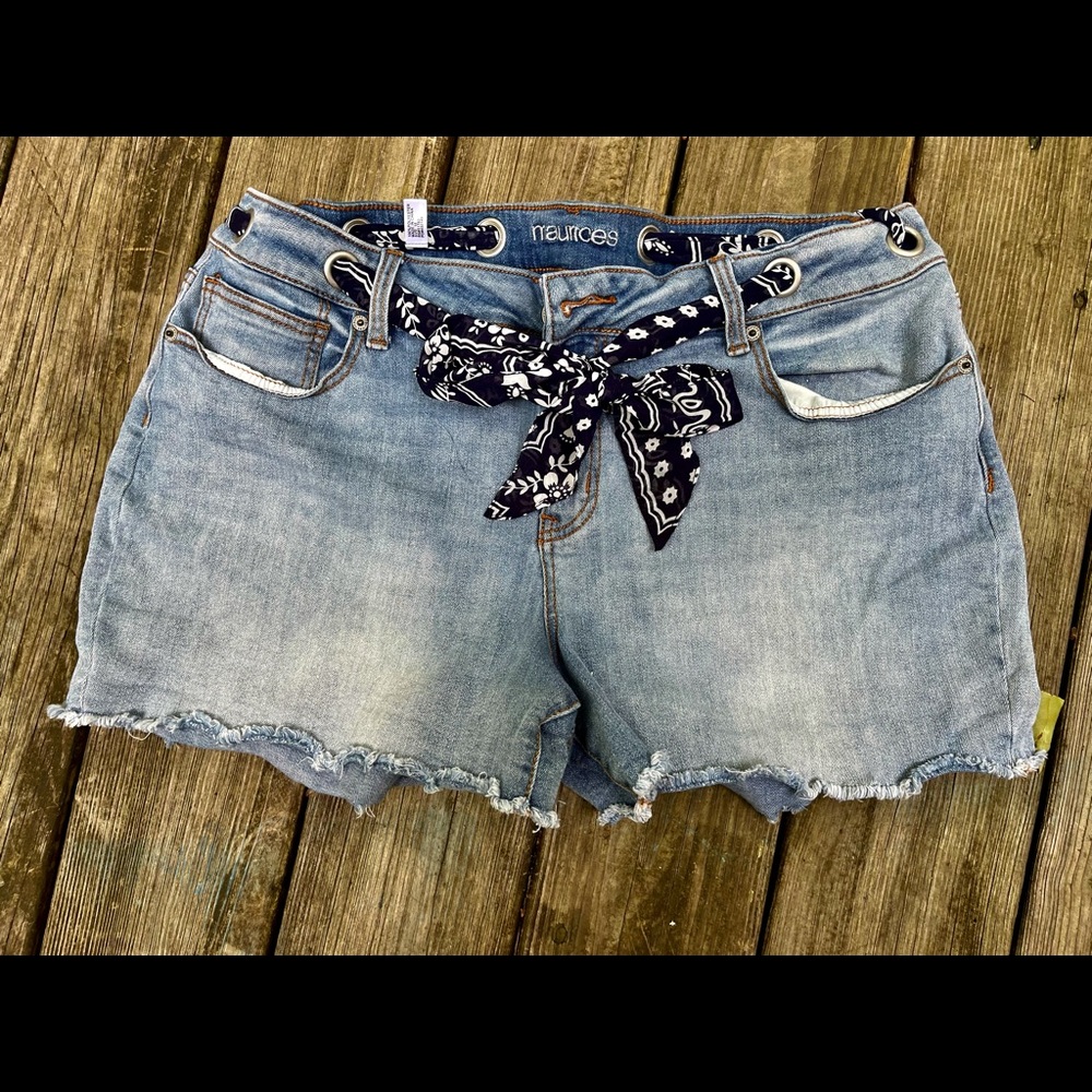 Maurice size 18 Jean shorts